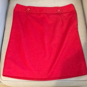 Red classic loft skirt with buttons perfect for winter holidays ♥️